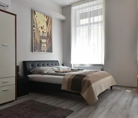 Maison d'hôtes Corvin Point And 3*