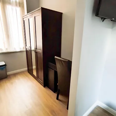 Corvin Point And Affittacamere