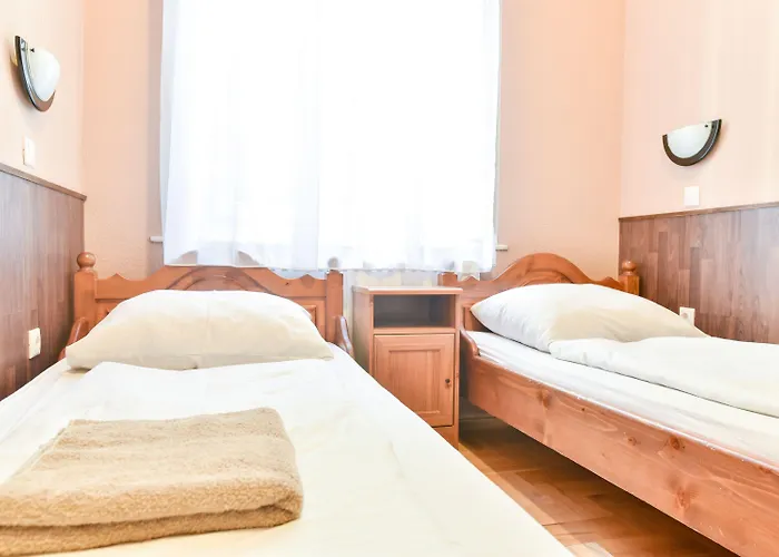 Gæstehus Corvin Point And