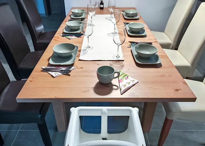 Corvin Point And Gæstehus 3*