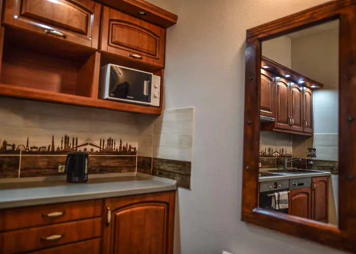 Corvin Point And Gæstehus