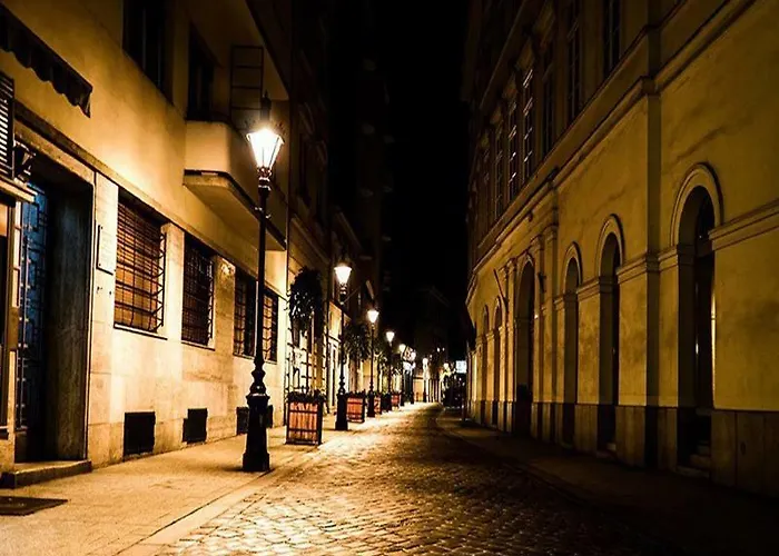 Corvin Point And 3* Budapest